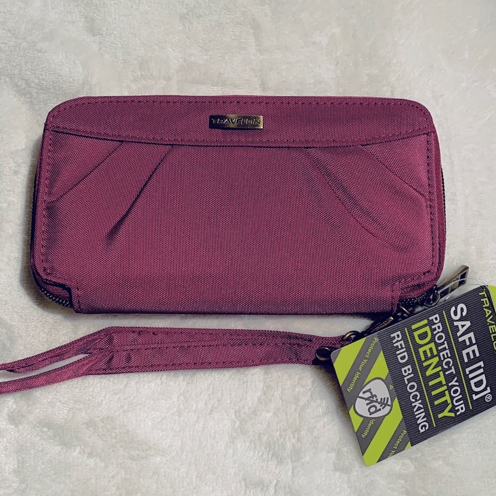 NWT Travelon RFID Clutch Wallet w/ removable strap